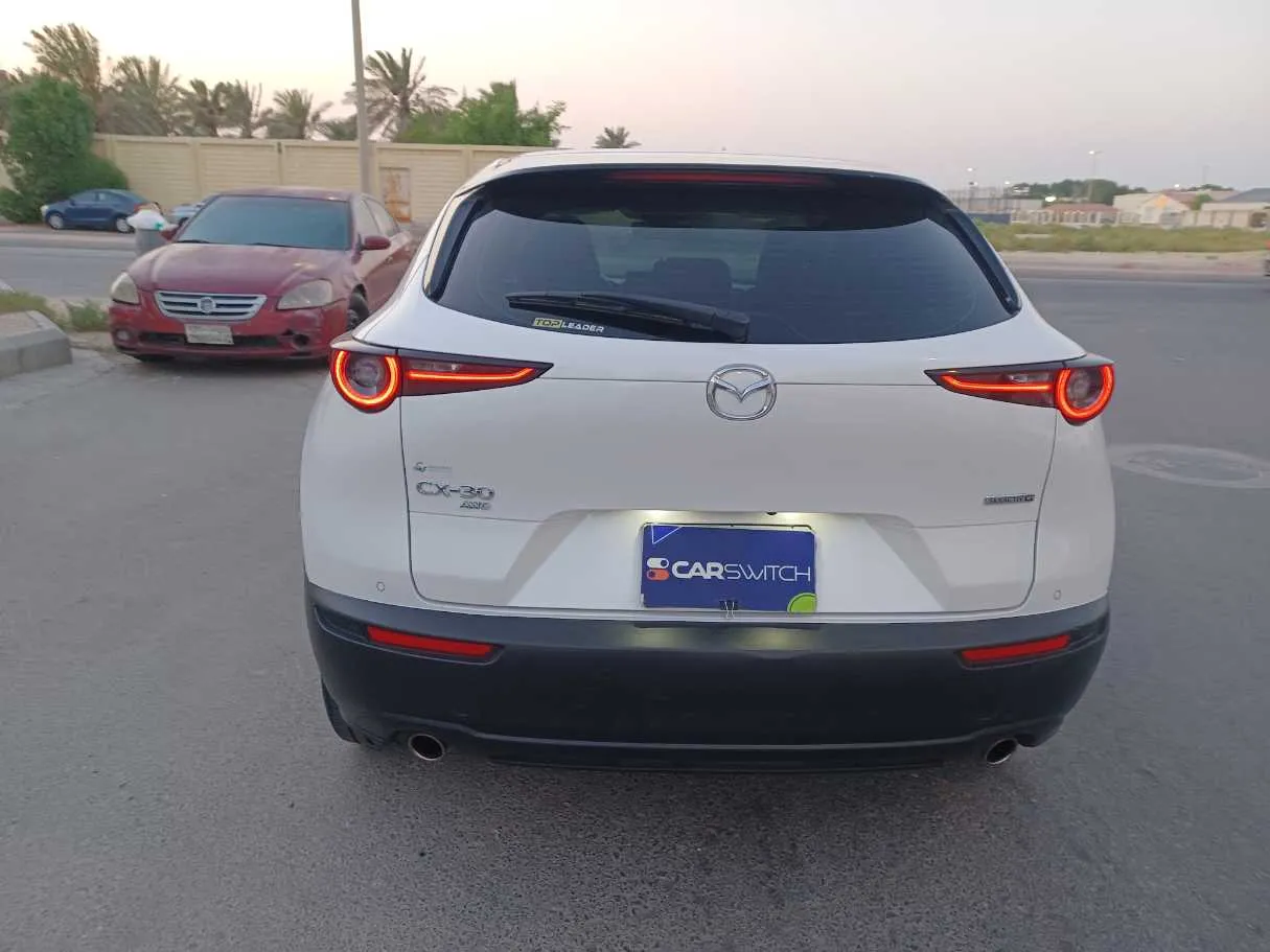 Car image 6