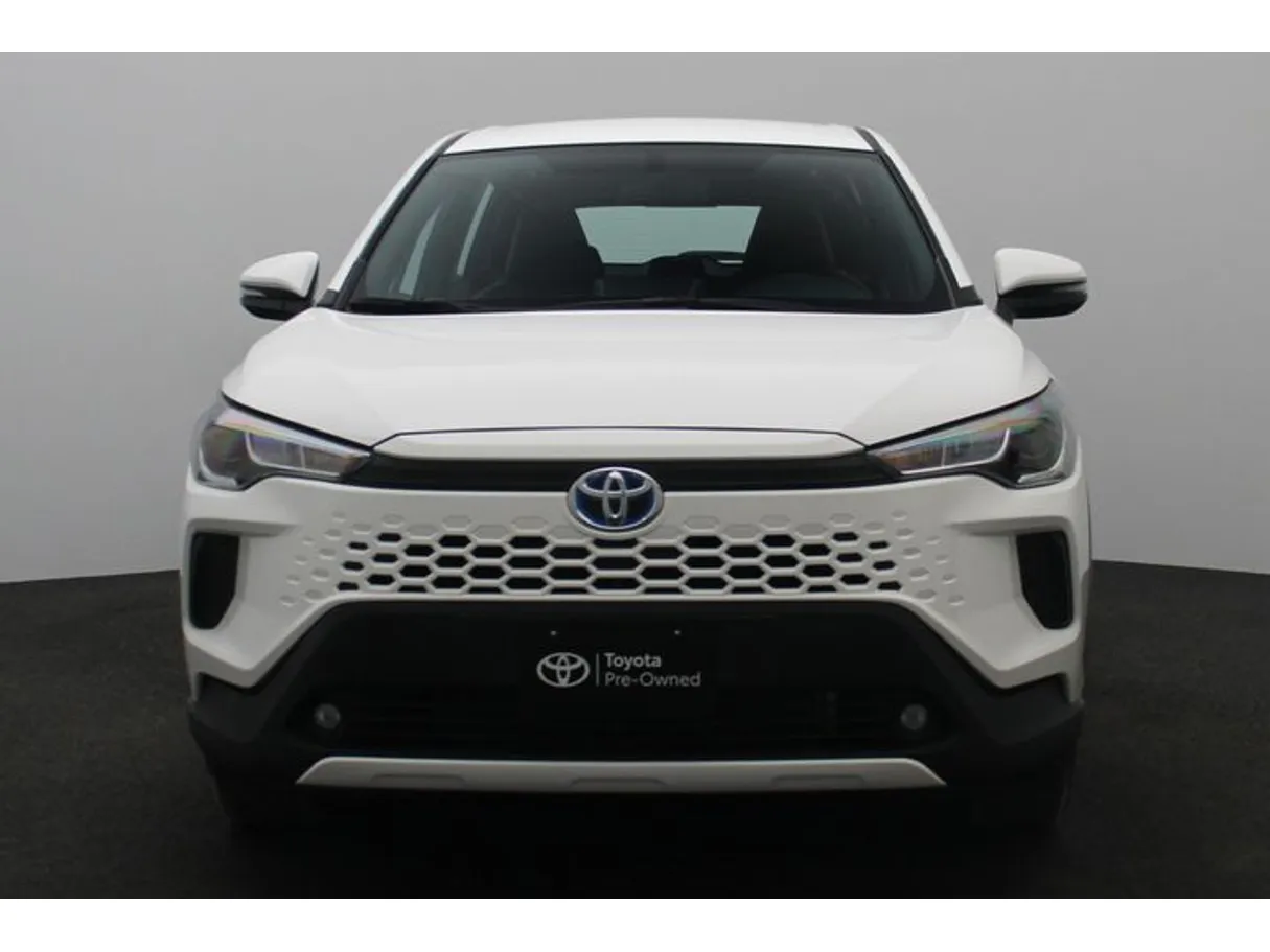 Car image 11