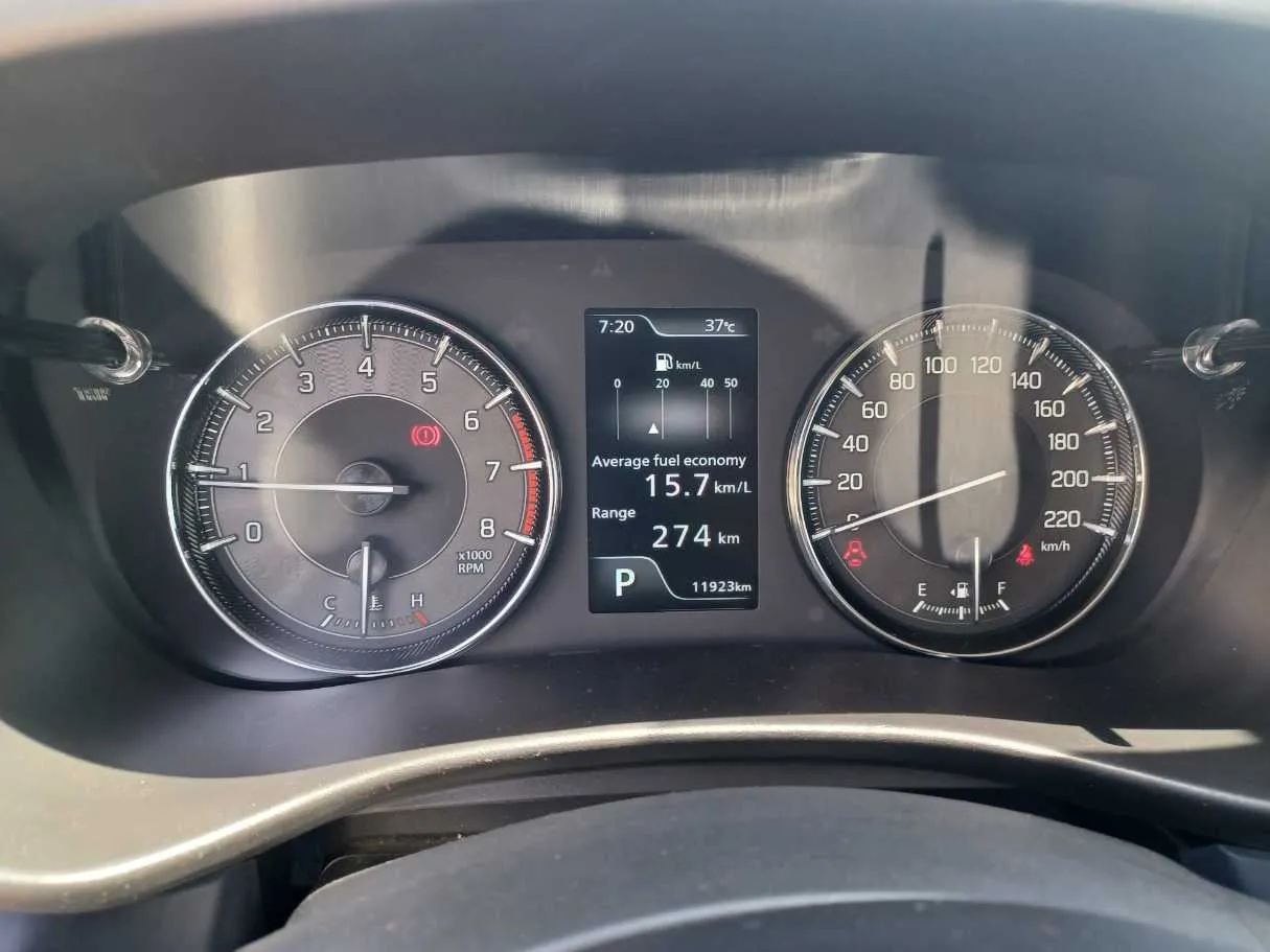 Car image 20