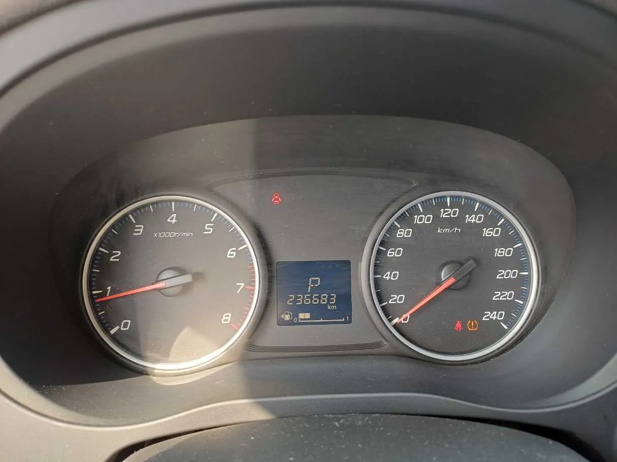 Car image 22