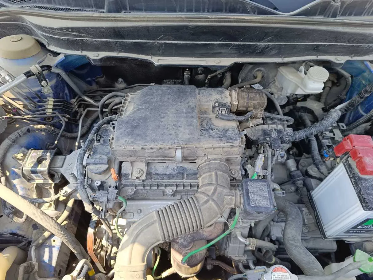 Car image 32