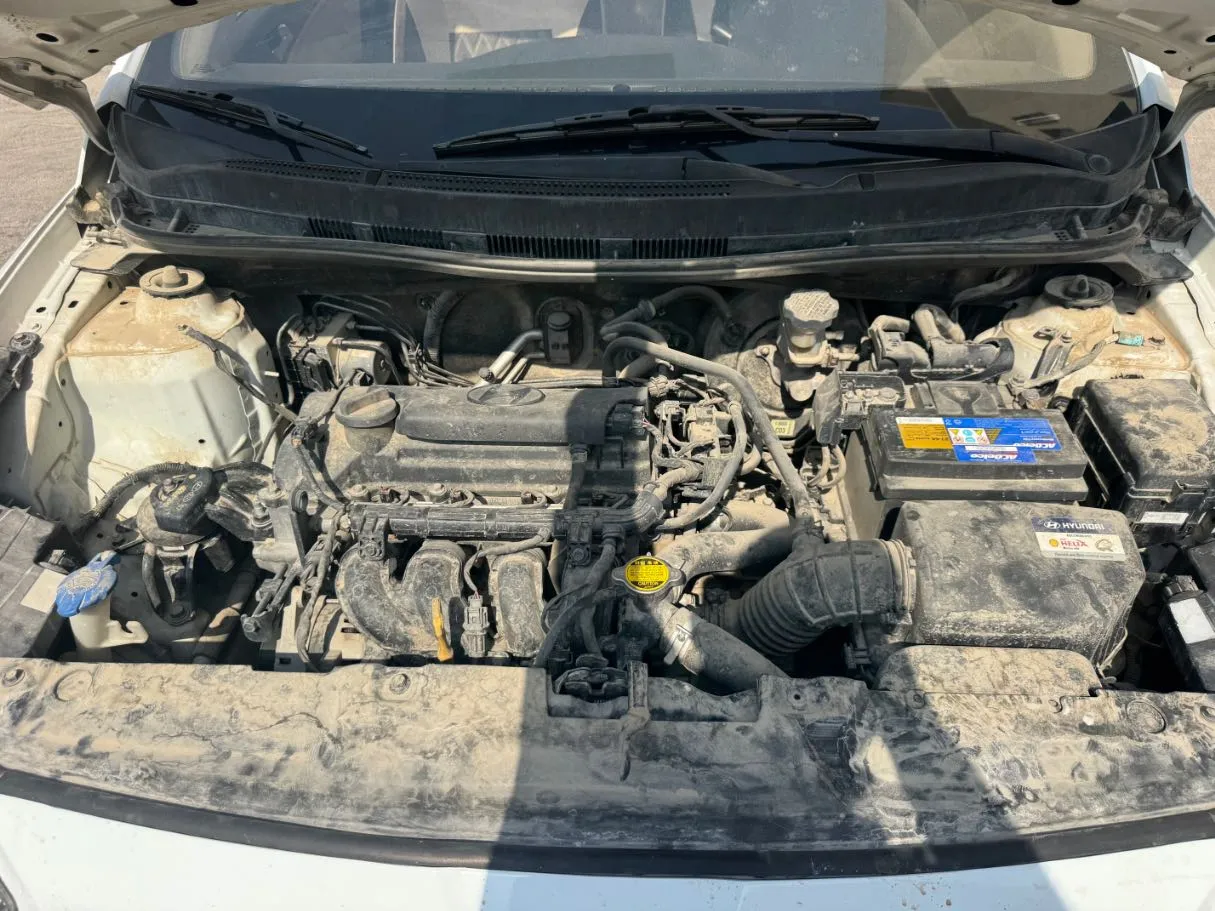 Car image 20