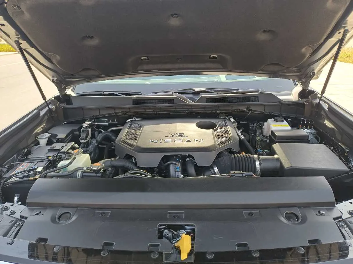 Car image 30