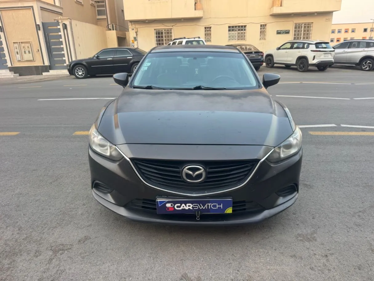 Car image 2