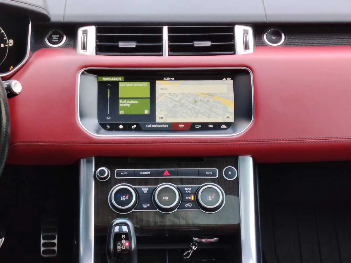 Car image 23