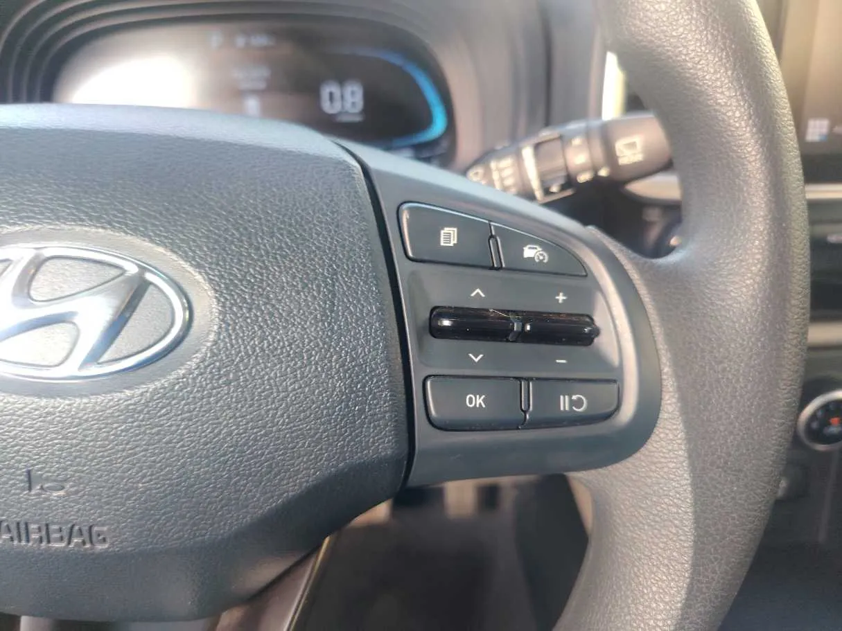 Car image 28