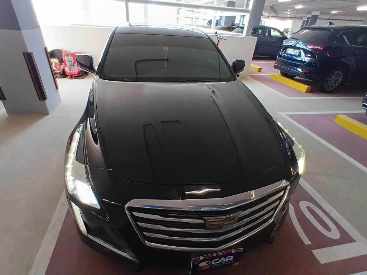 Car image 2