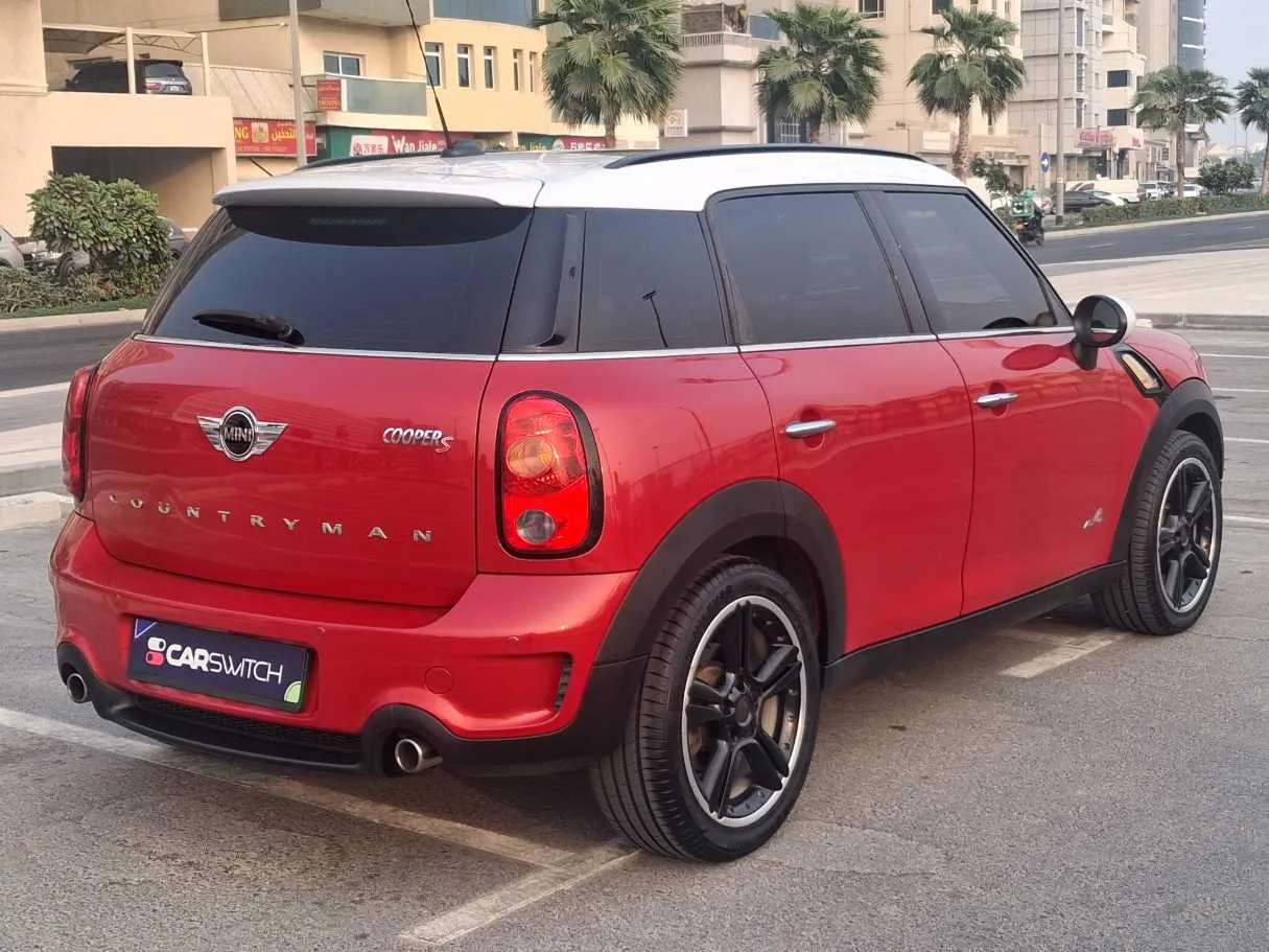 Car image 5