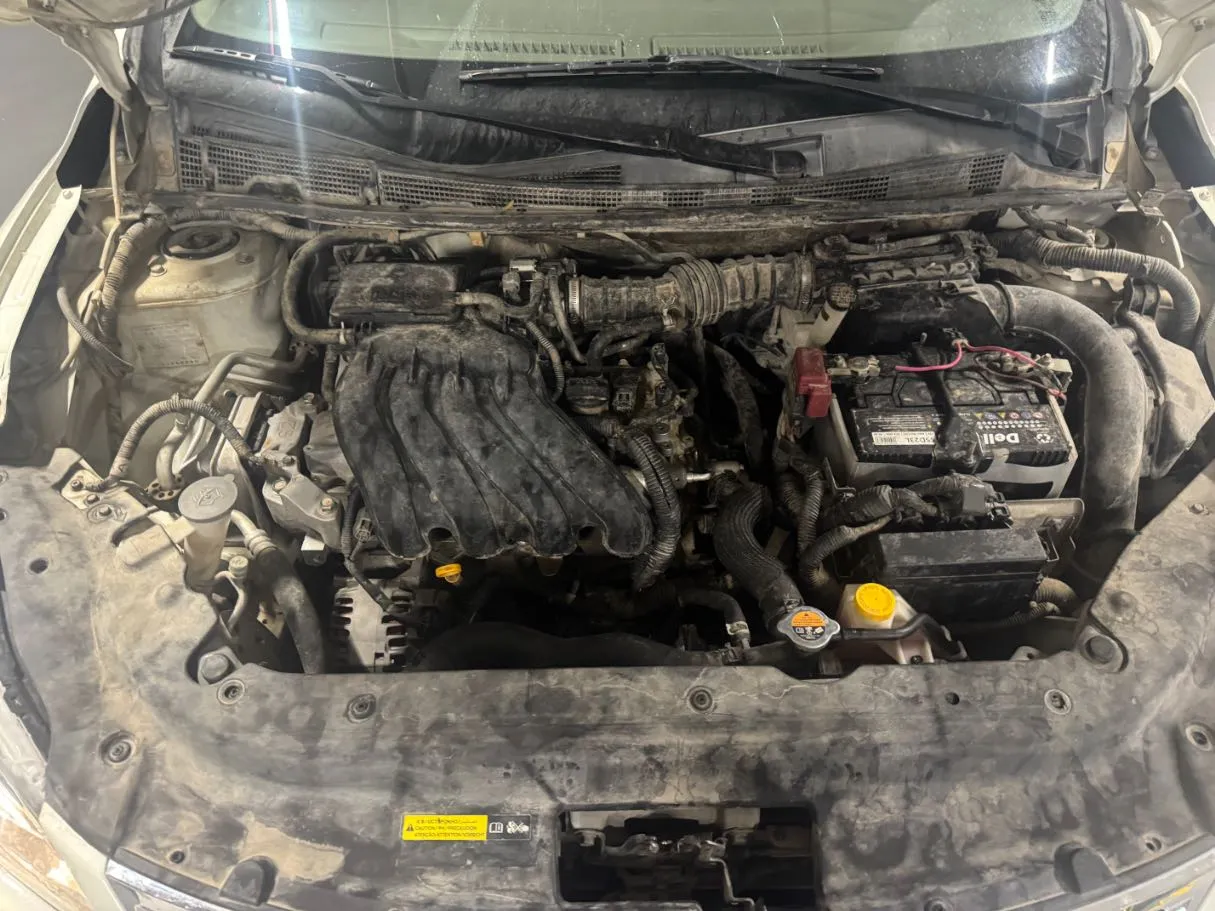 Car image 20