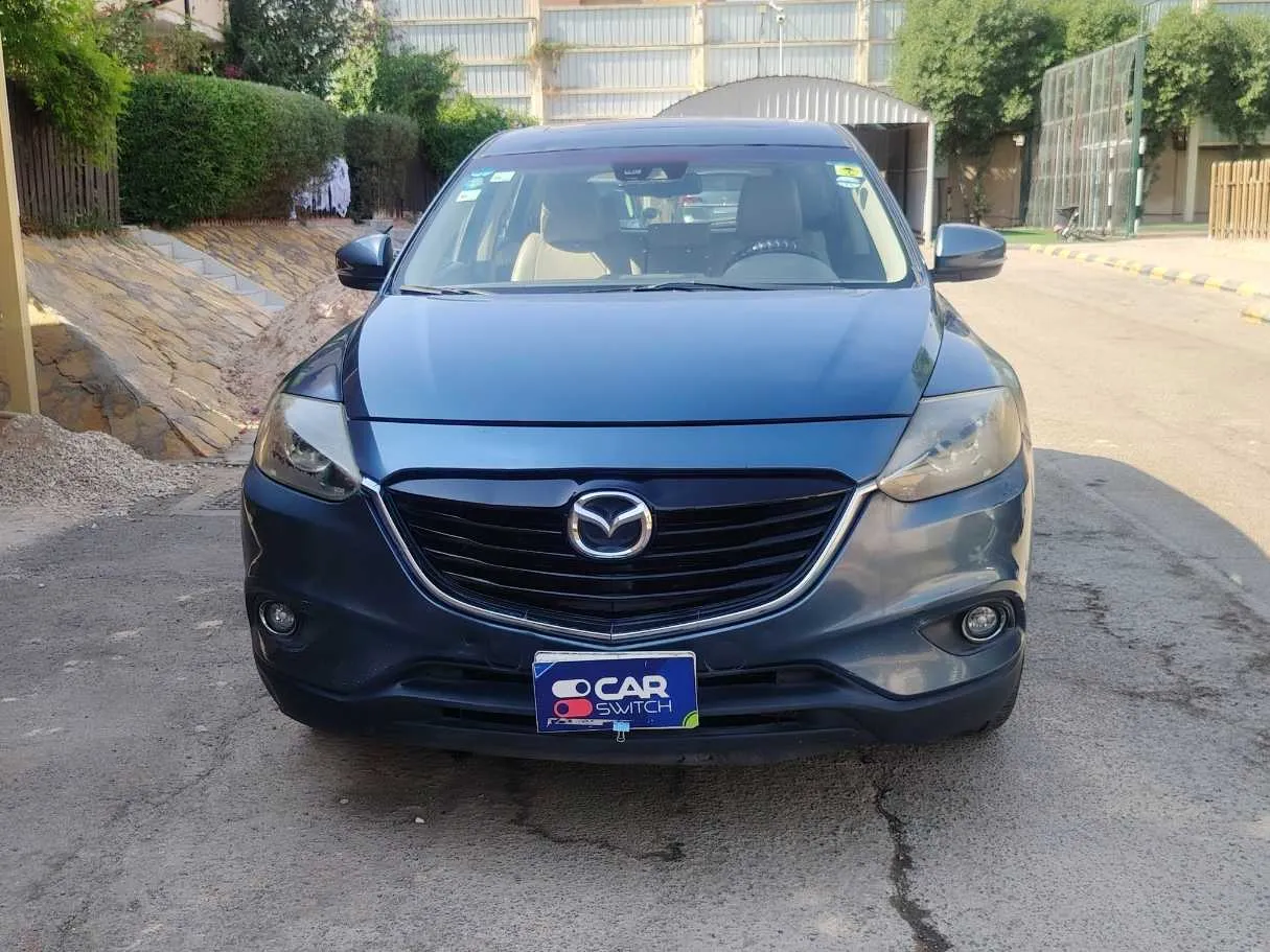 Car image 2