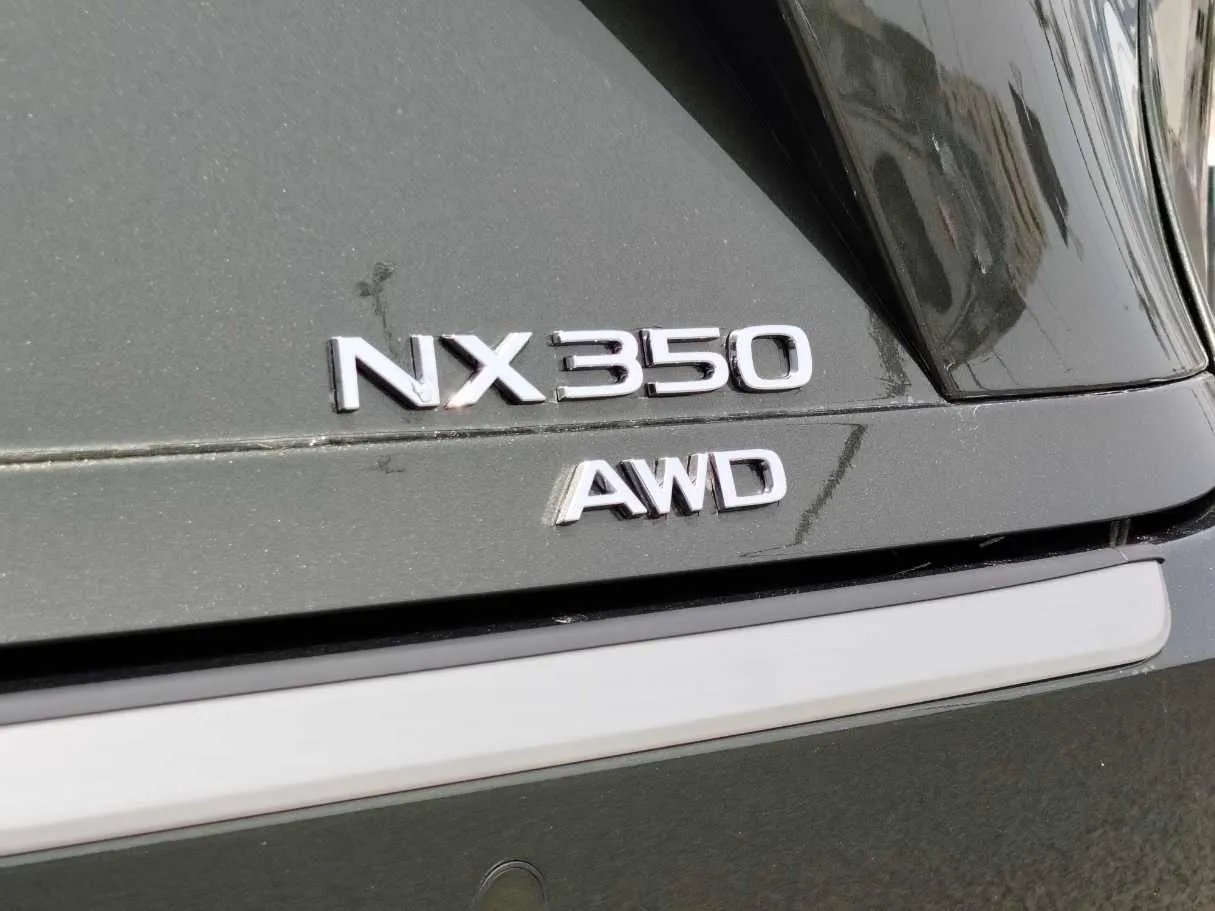 Car image 45