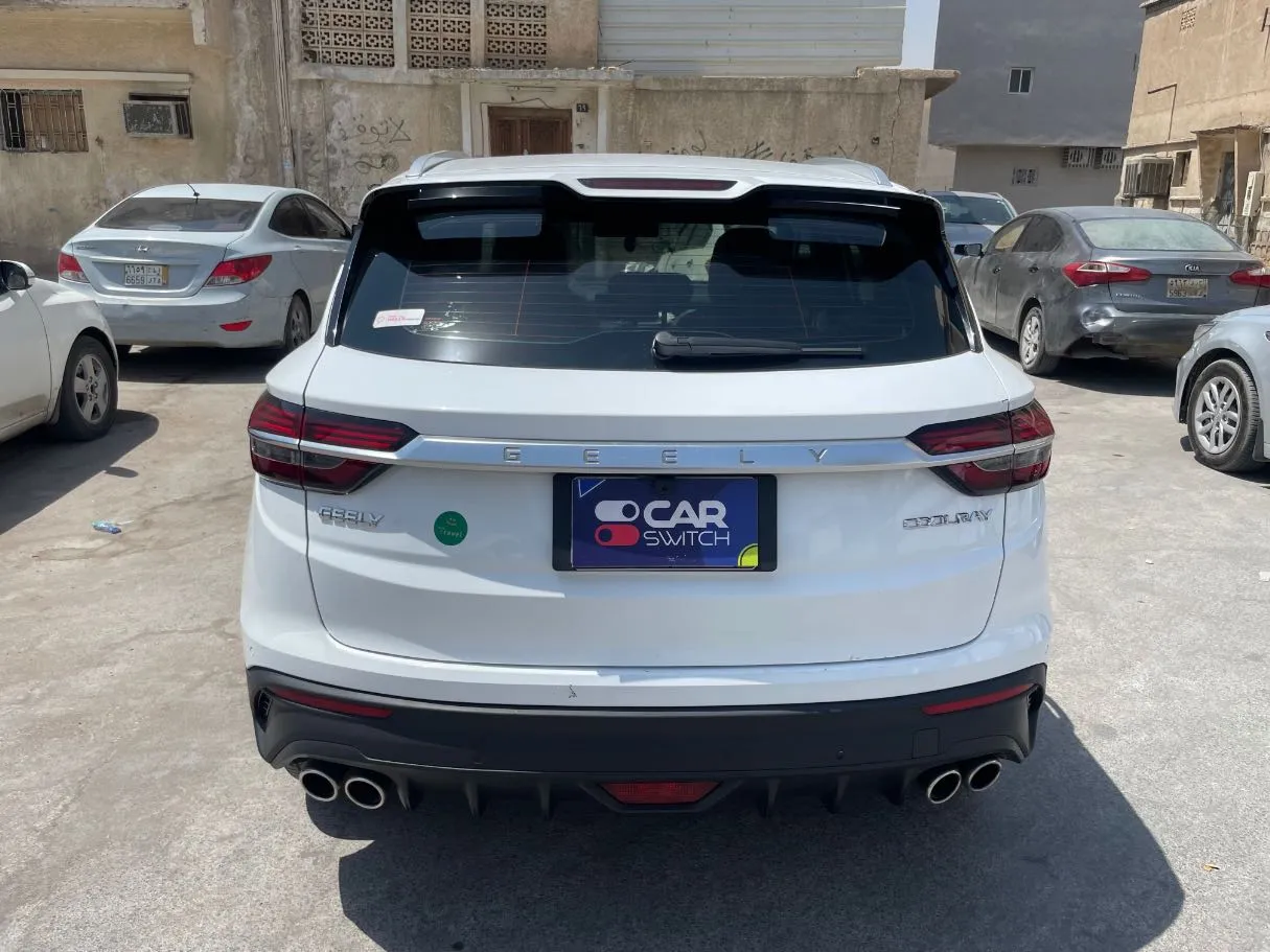 Car image 6
