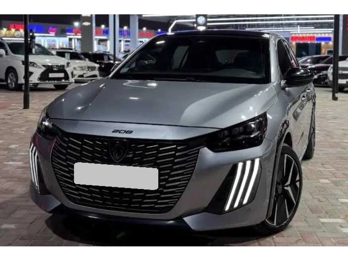 Car image 3