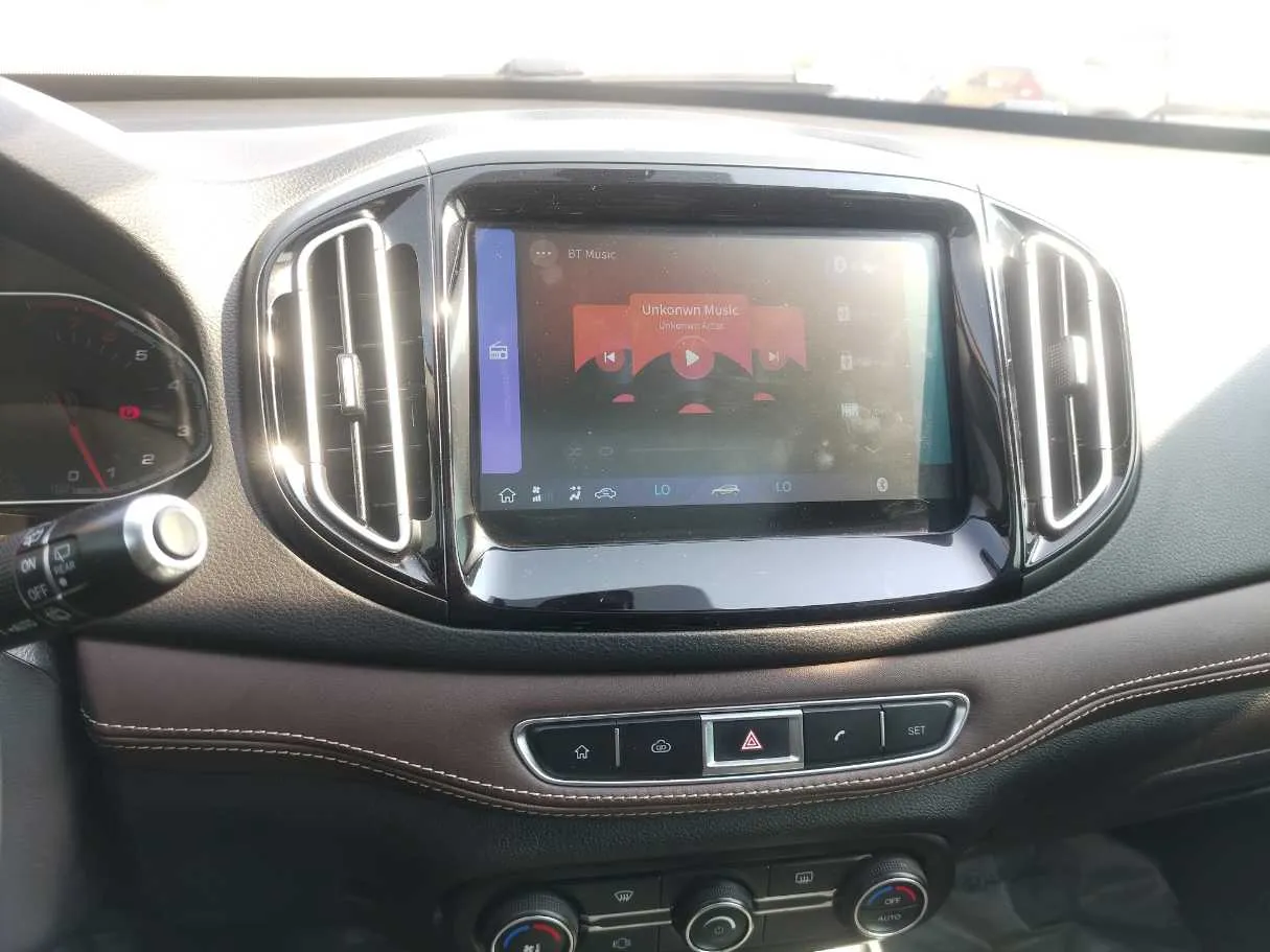 Car image 23
