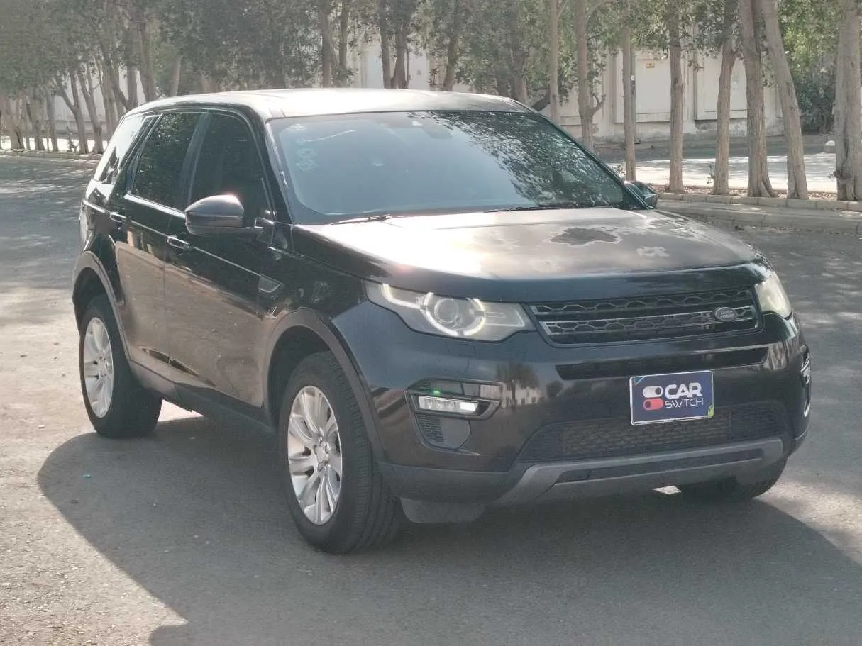 Car image 3