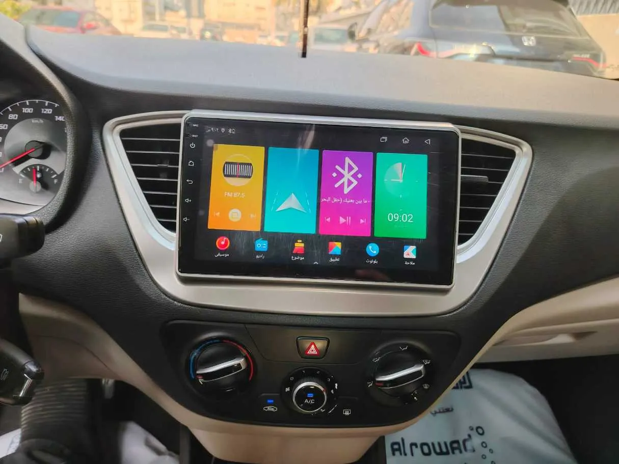 Car image 28