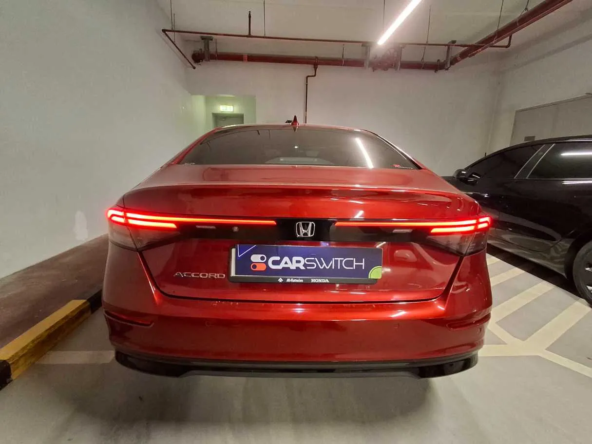 Car image 5
