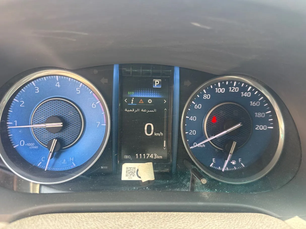 Car image 18