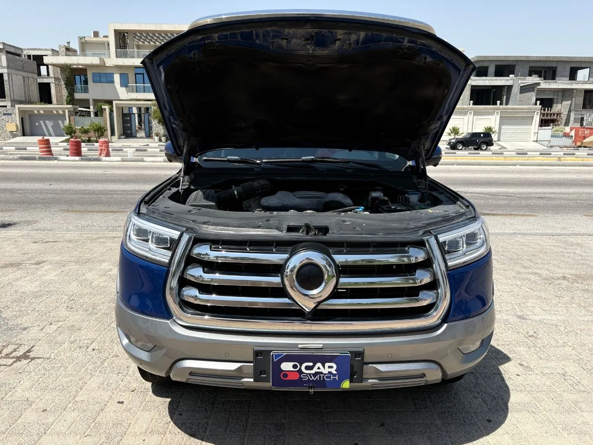 Car image 26
