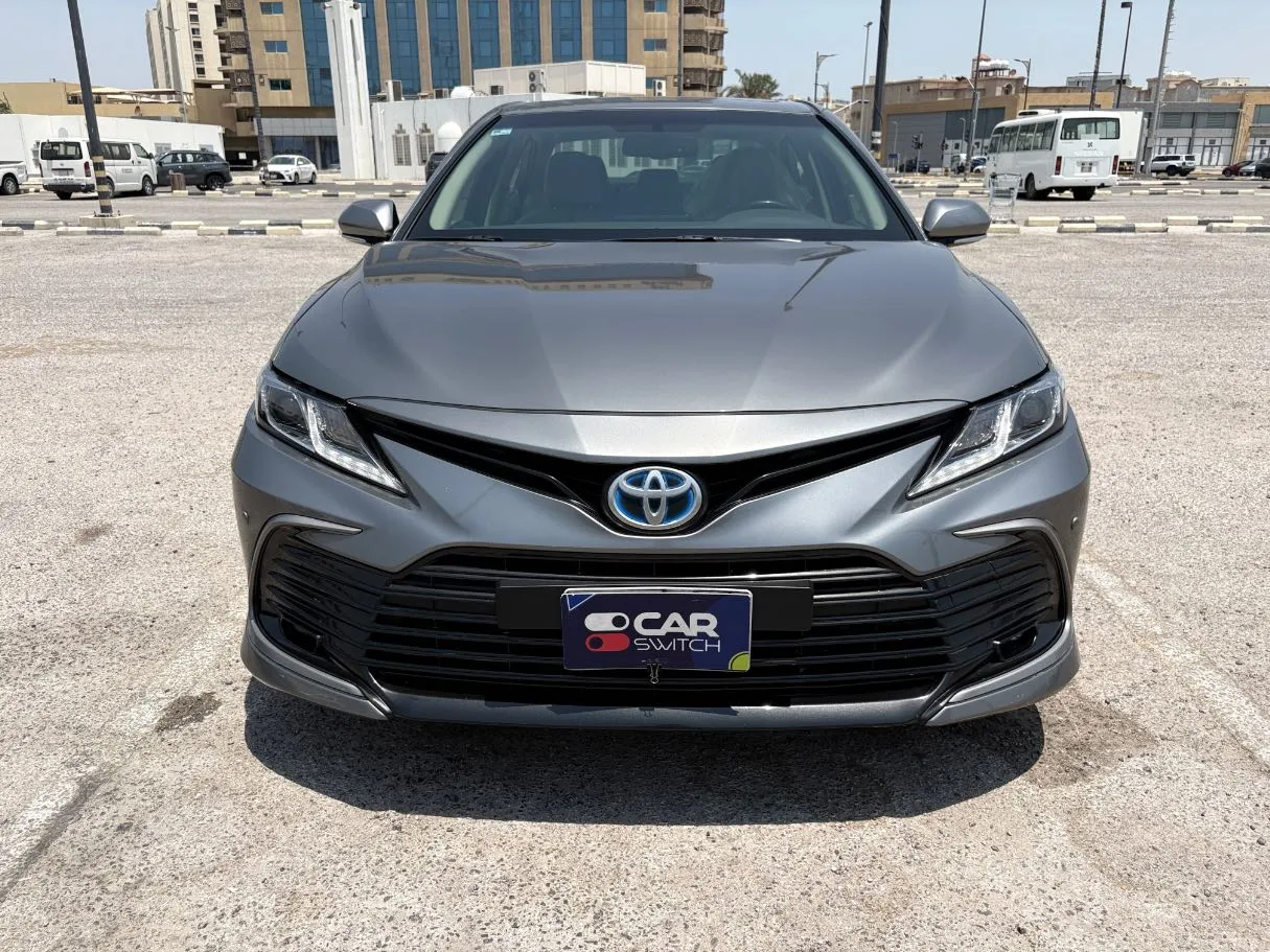 Car image 2