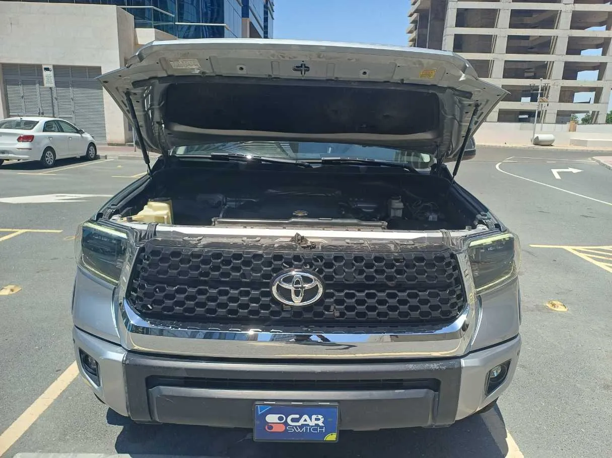 Car image 24