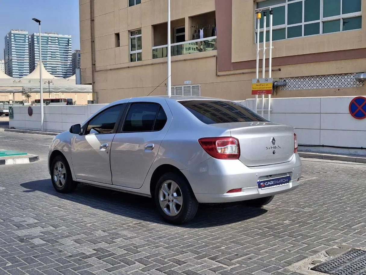 Car image 7