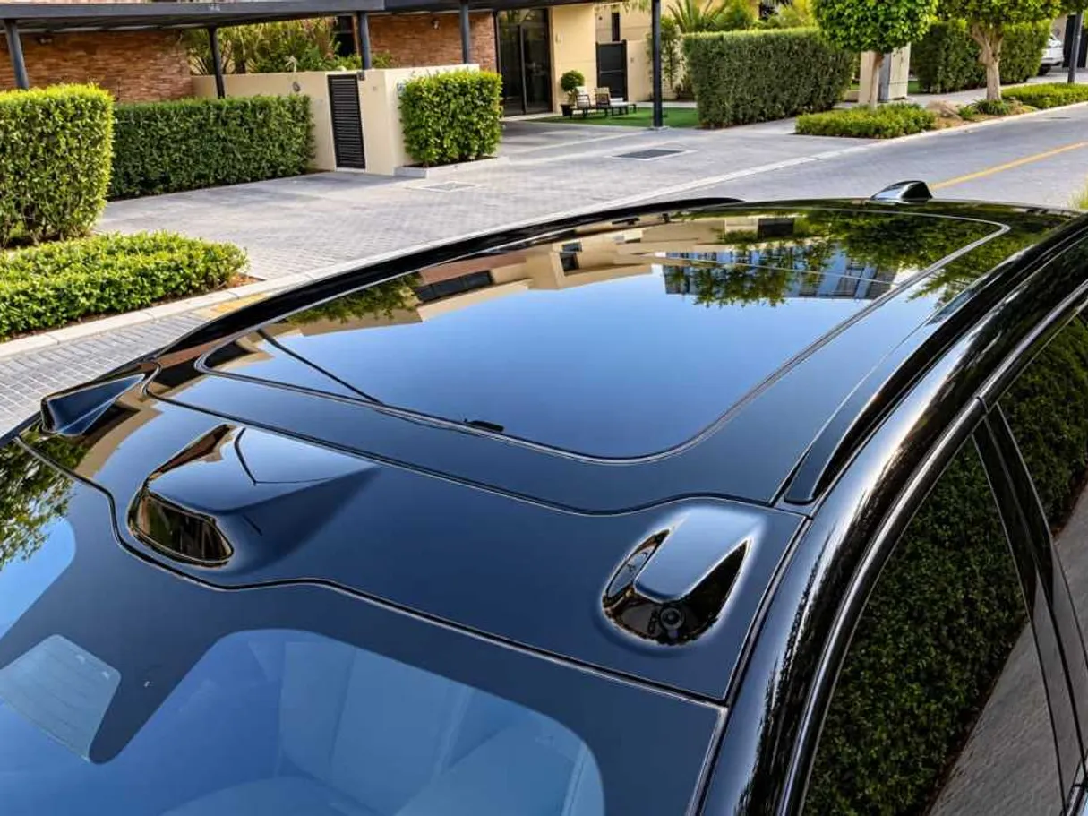 Car image 38