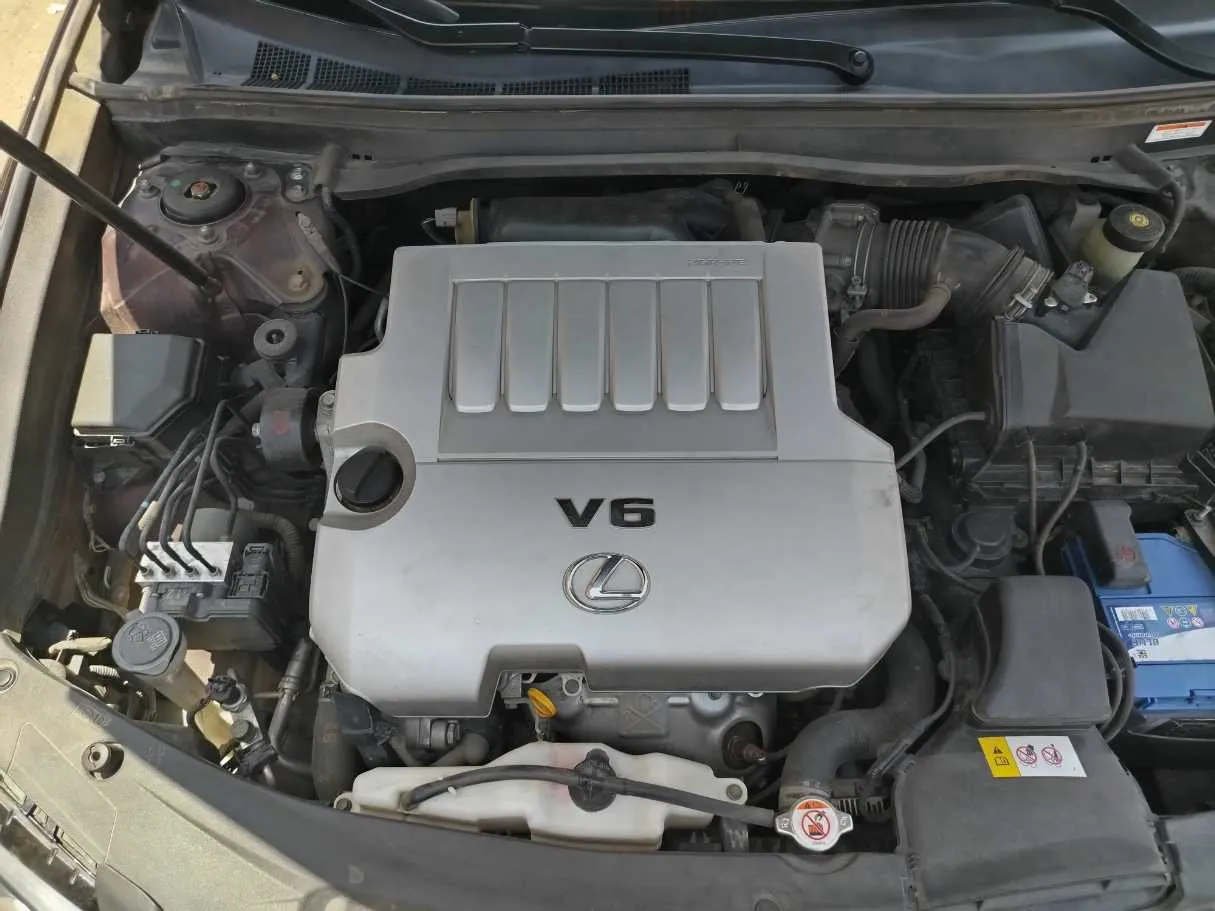 Car image 46