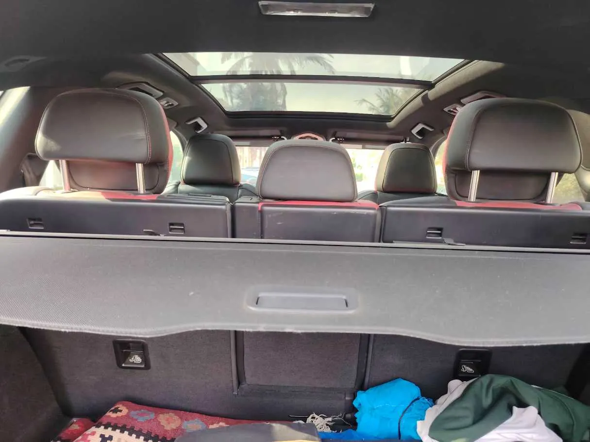 Car image 21