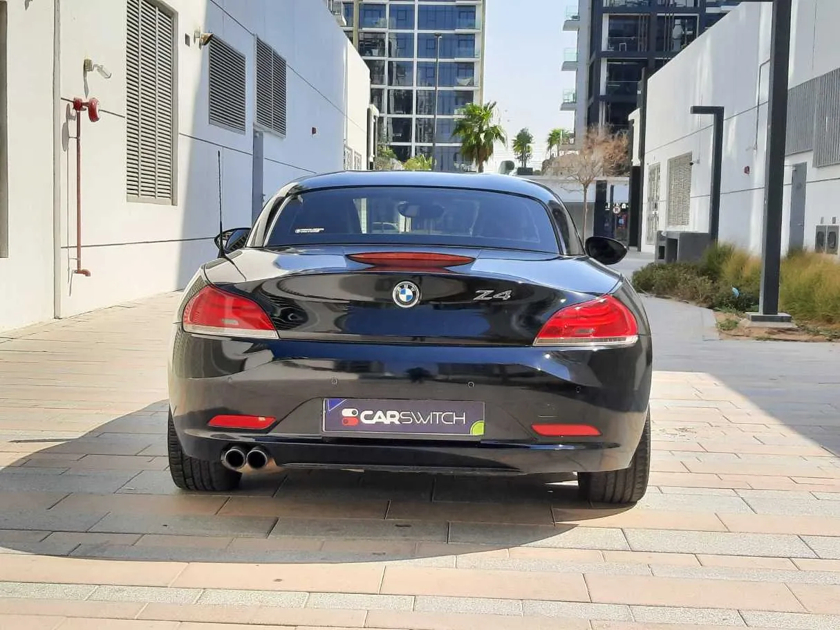 Car image 6
