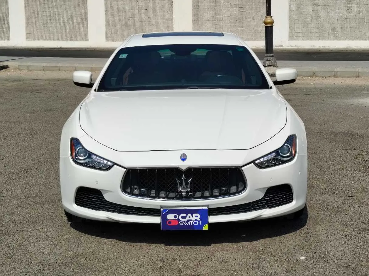 Car image 2