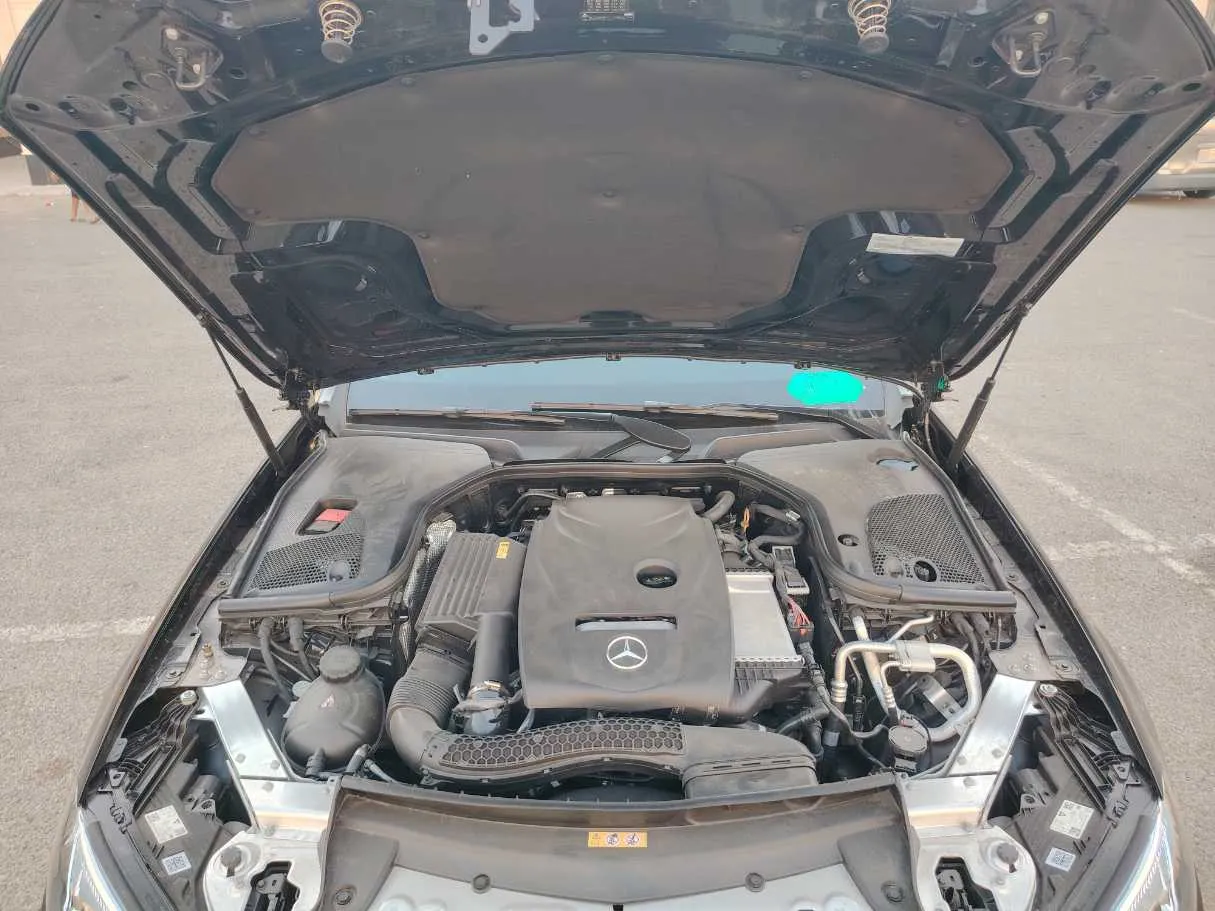 Car image 36