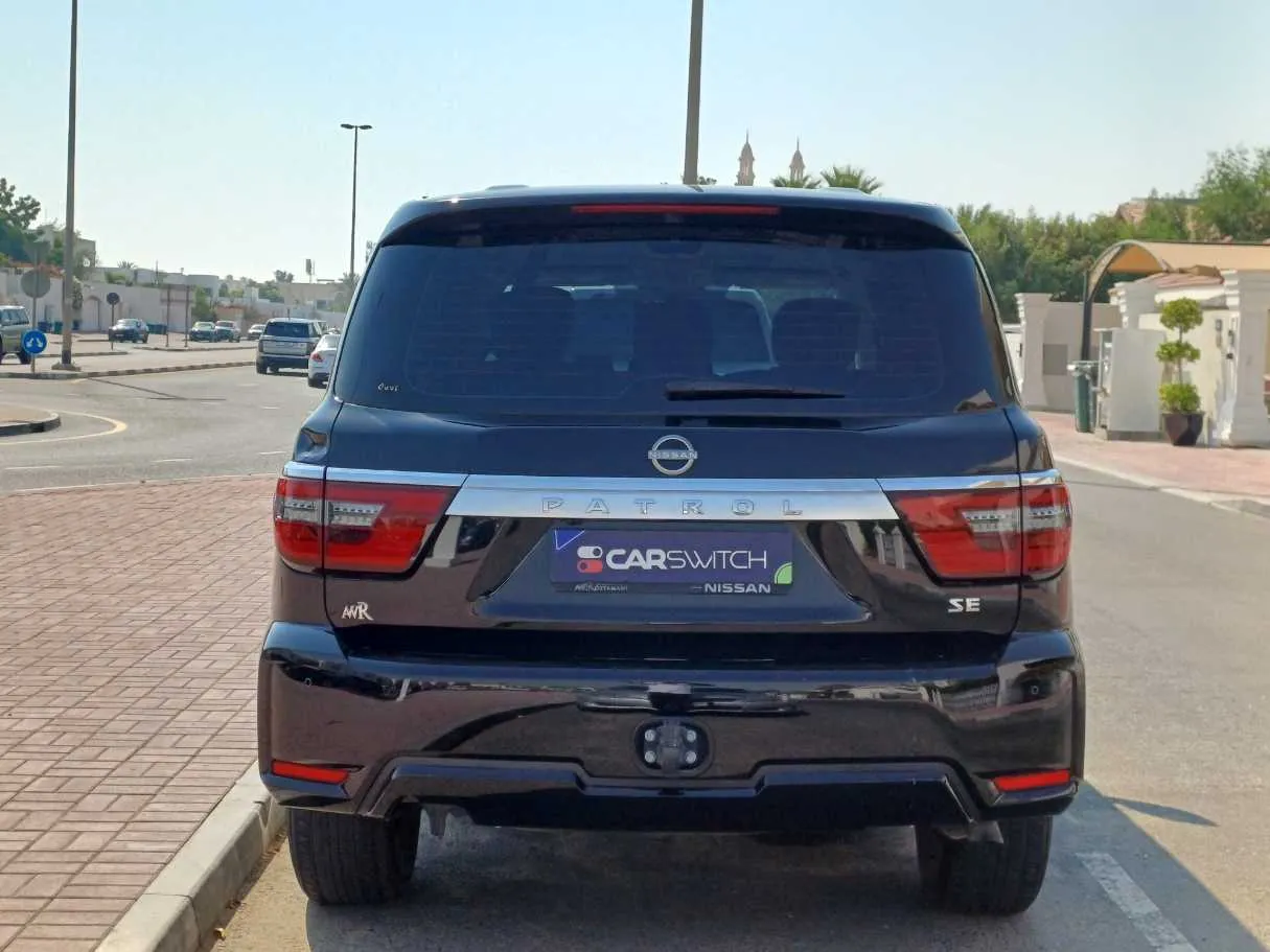 Car image 6