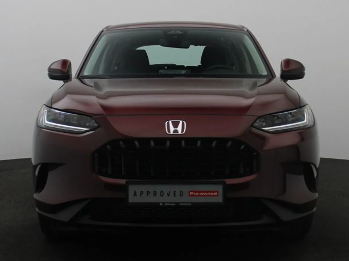 Car image 10