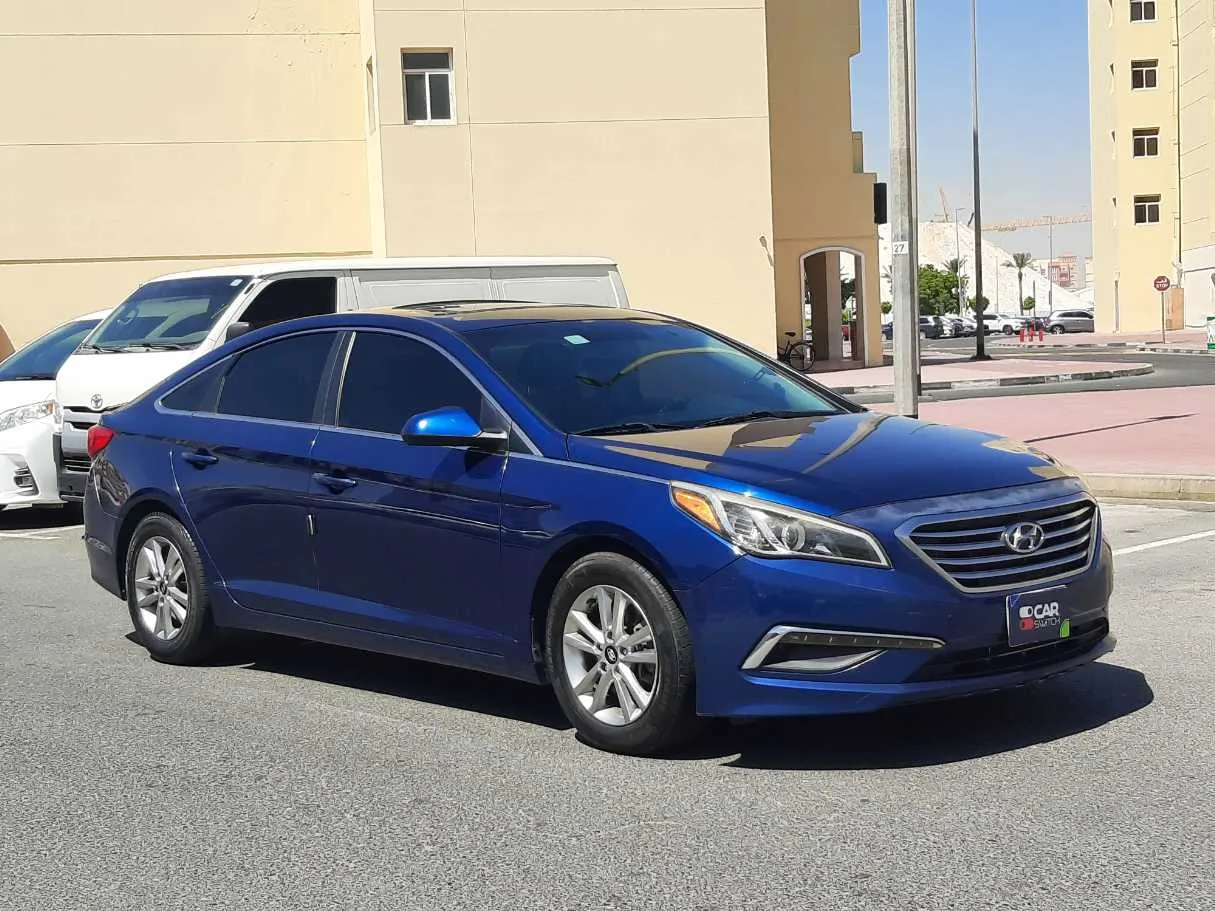Car image 3