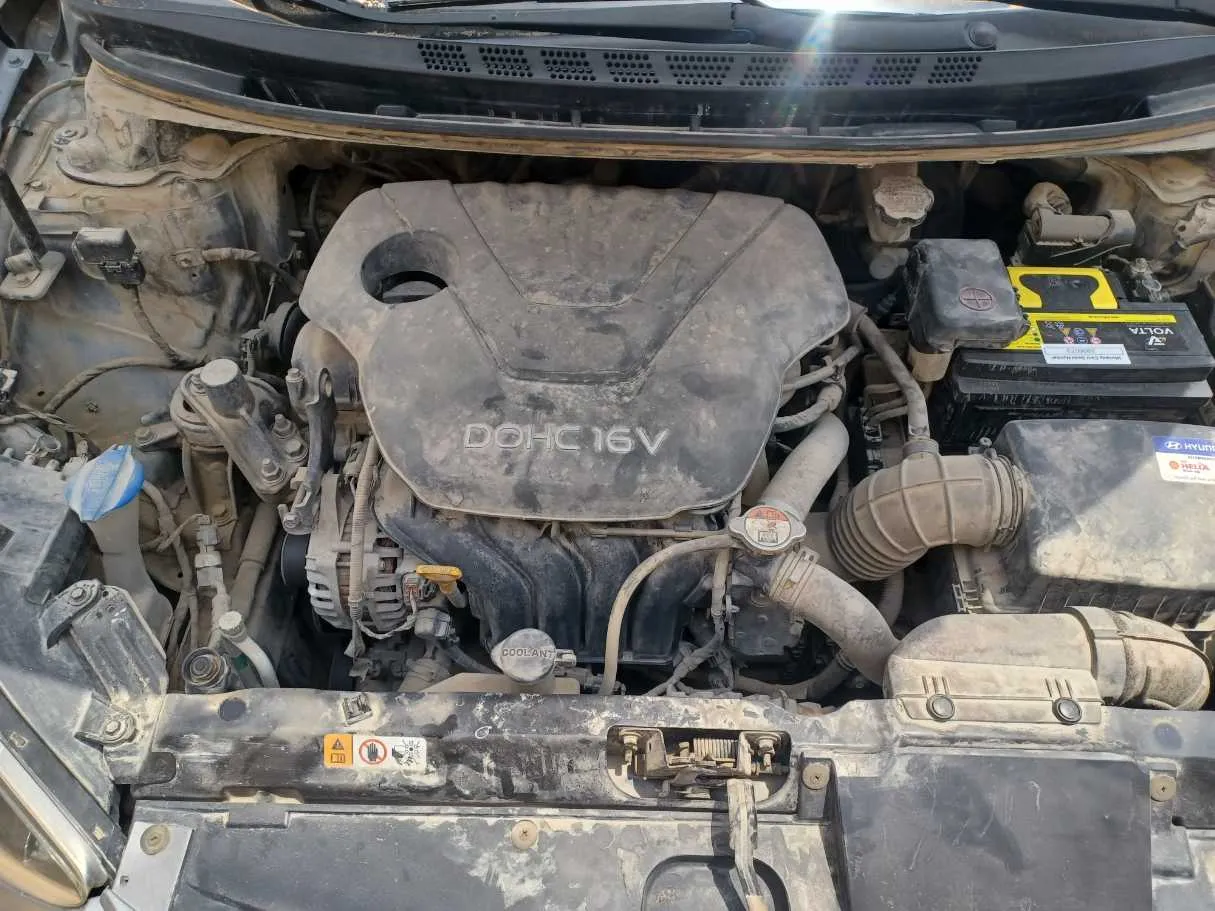 Car image 21