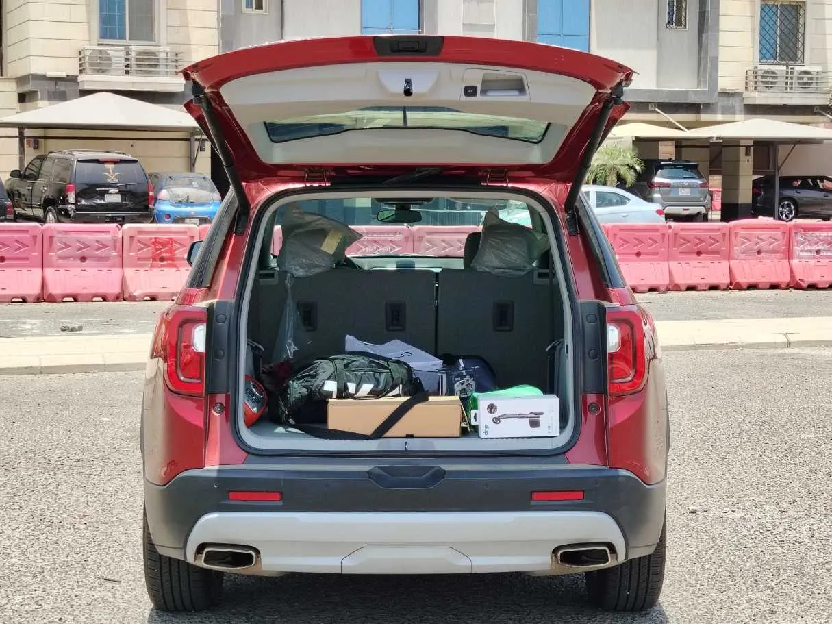 Car image 23