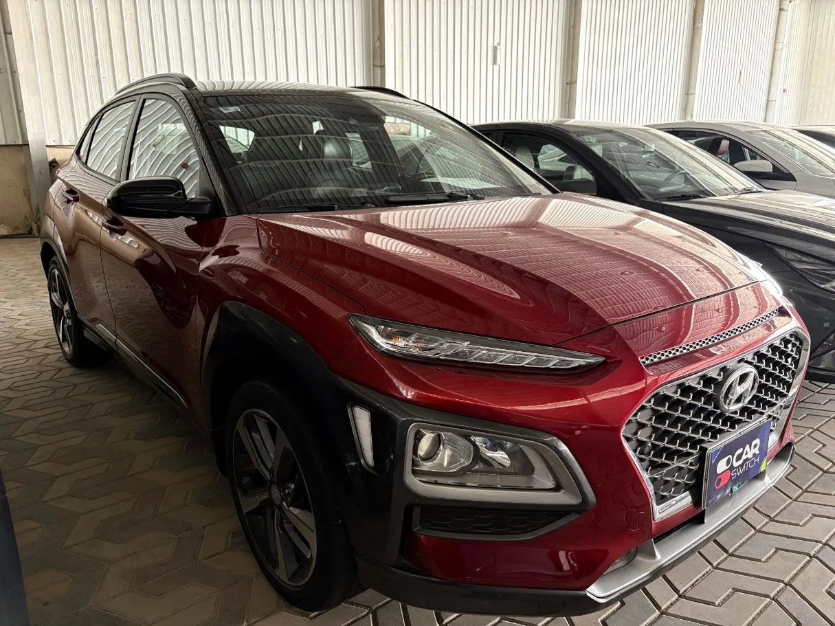 Car image 3