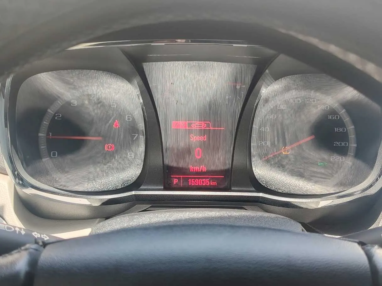 Car image 23