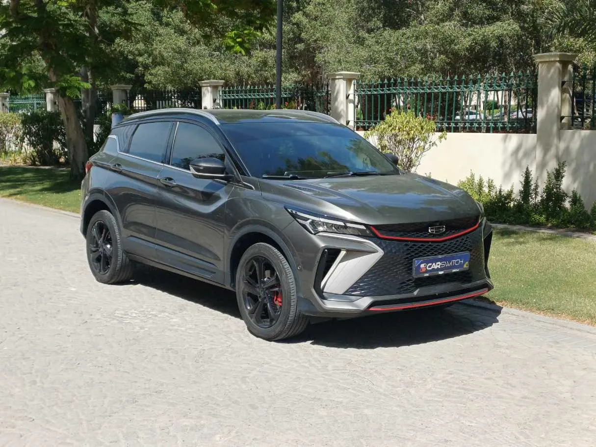 Car image 3