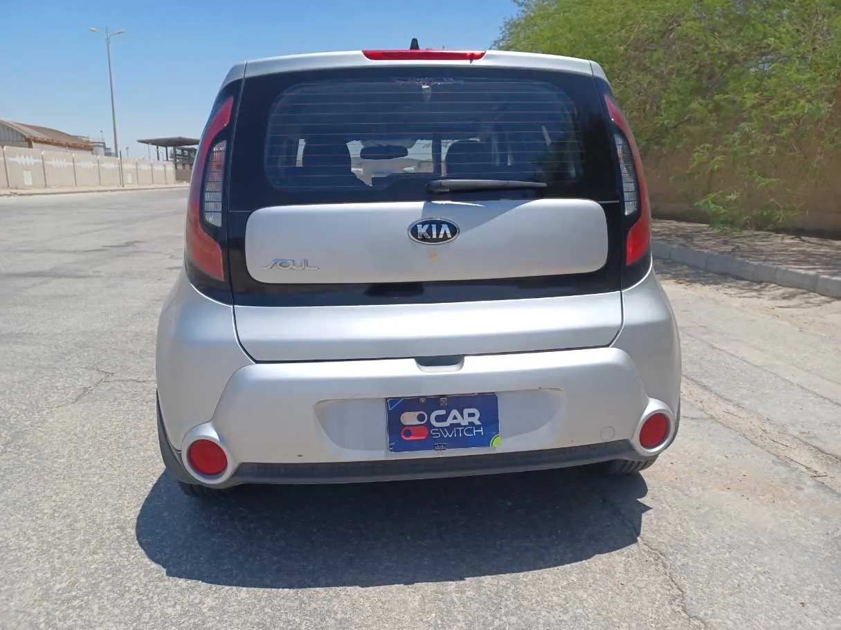 Car image 6