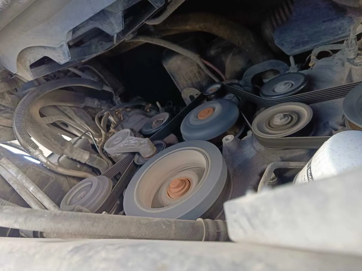 Car image 35