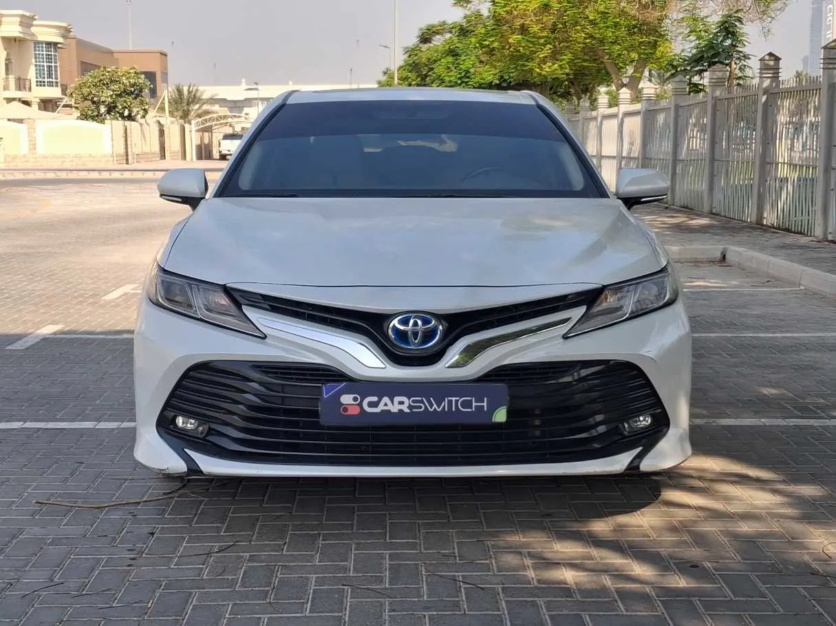 Car image 2