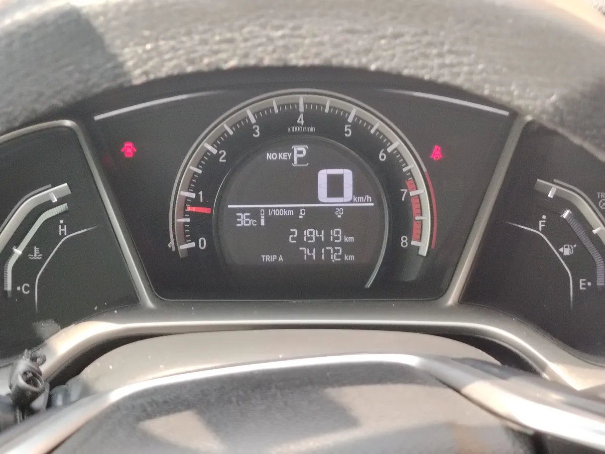 Car image 22