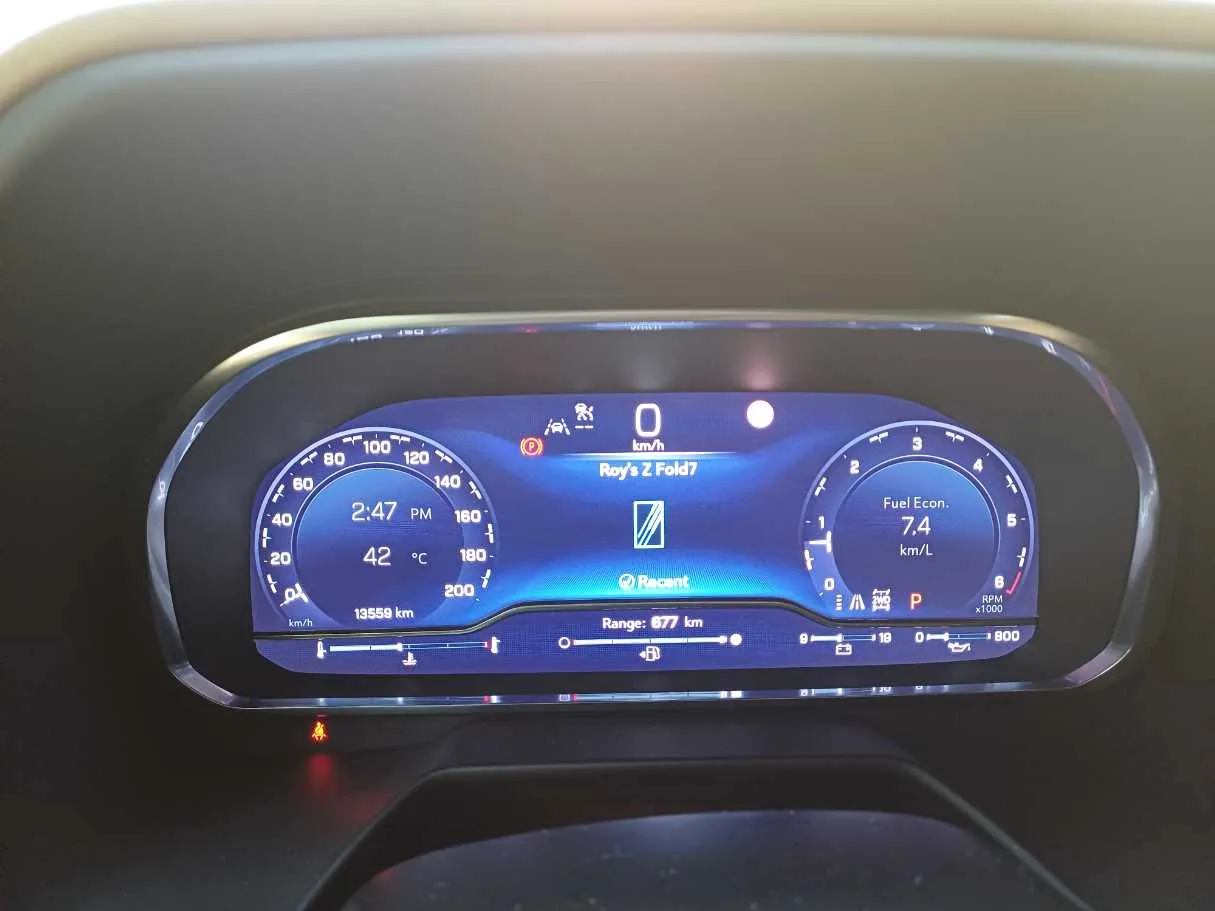 Car image 26