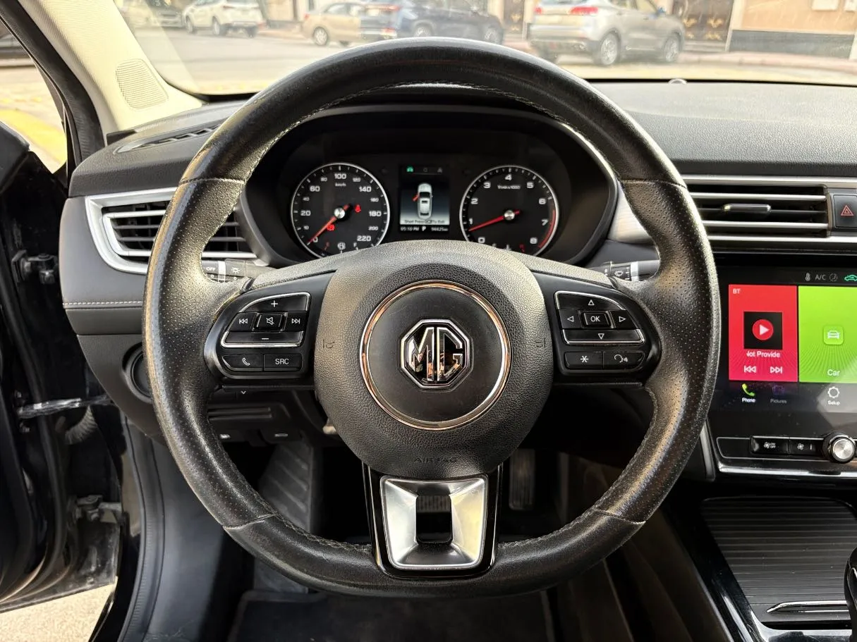 Car image 22