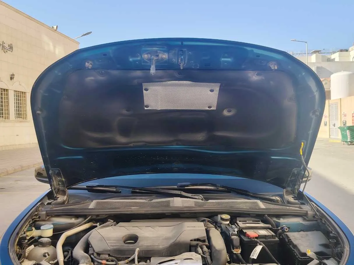 Car image 29