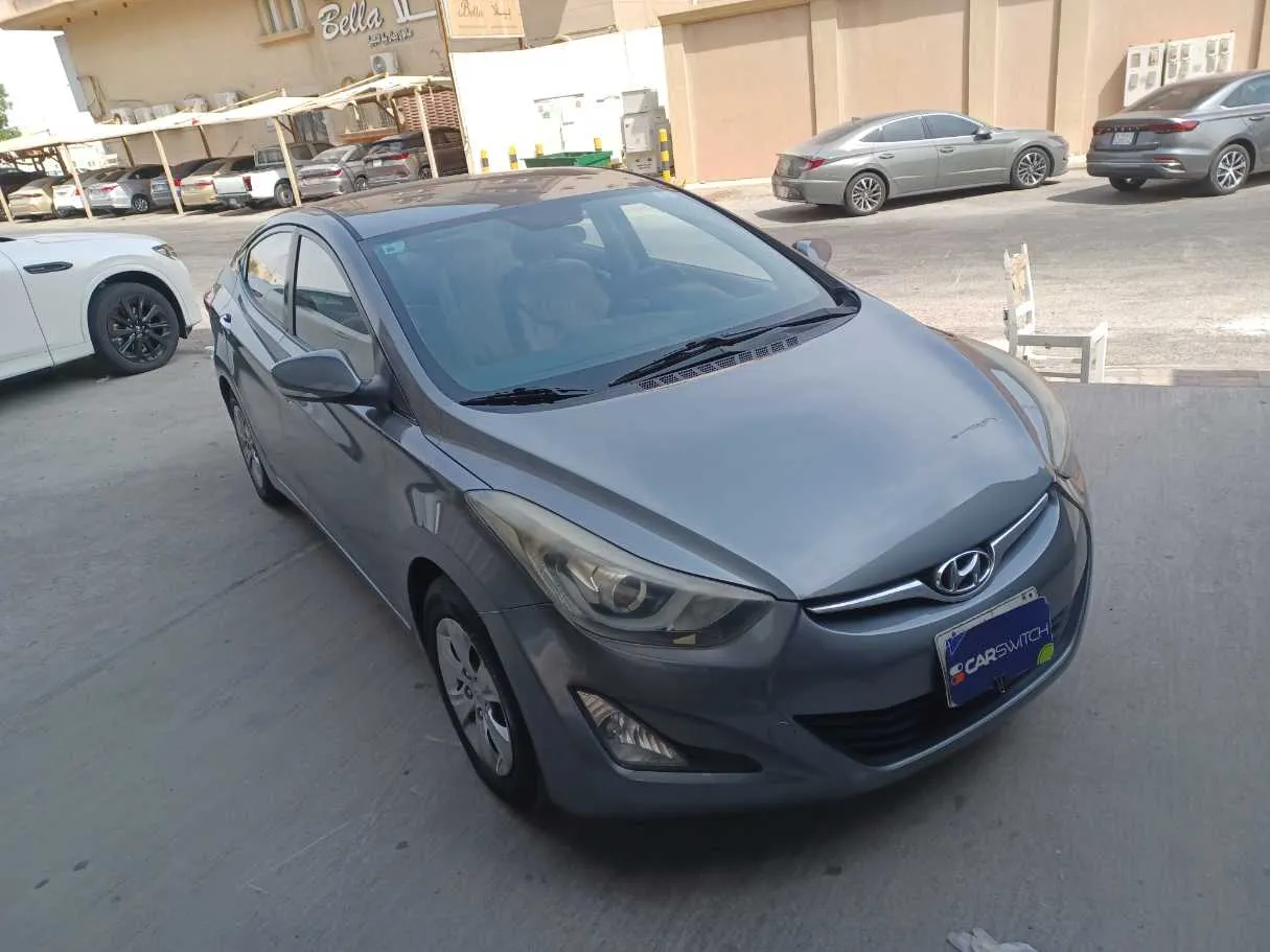 Car image 3