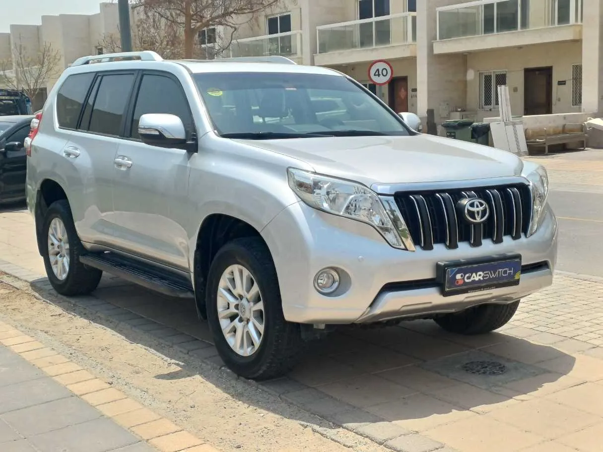 Car image 3