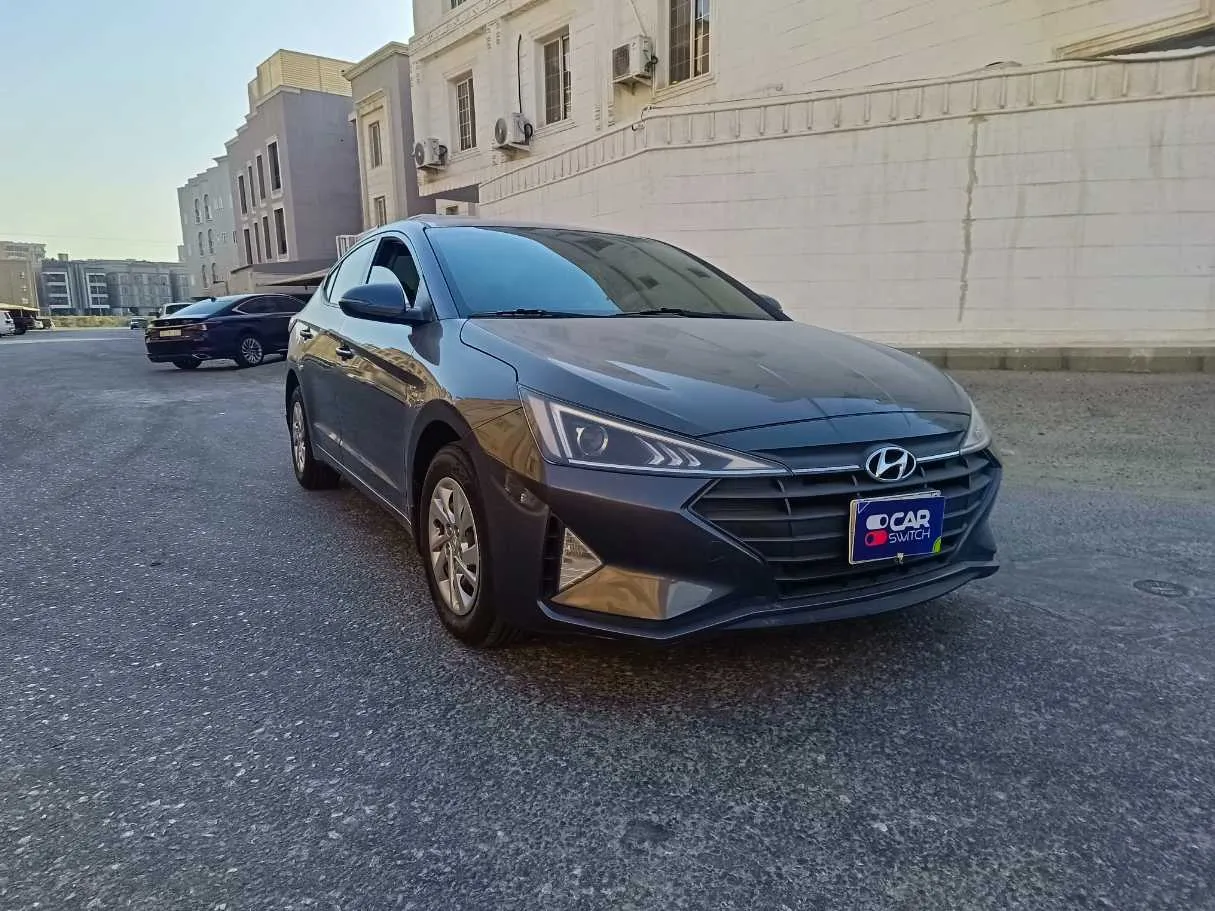 Car image 3